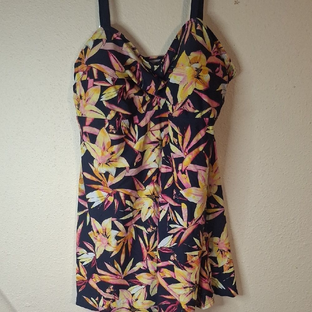Heat Floral Print Women's Swim Dress size 20W